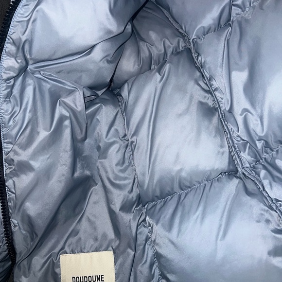 Women’s Moncler coat - Picture 6 of 7